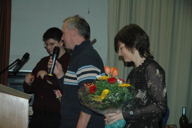 08 GV 80