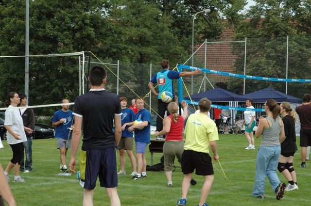 Volleyball08 12